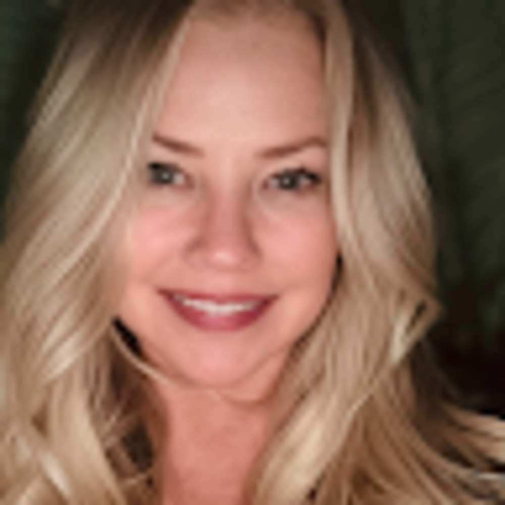 Meet your Posher, Suzanne